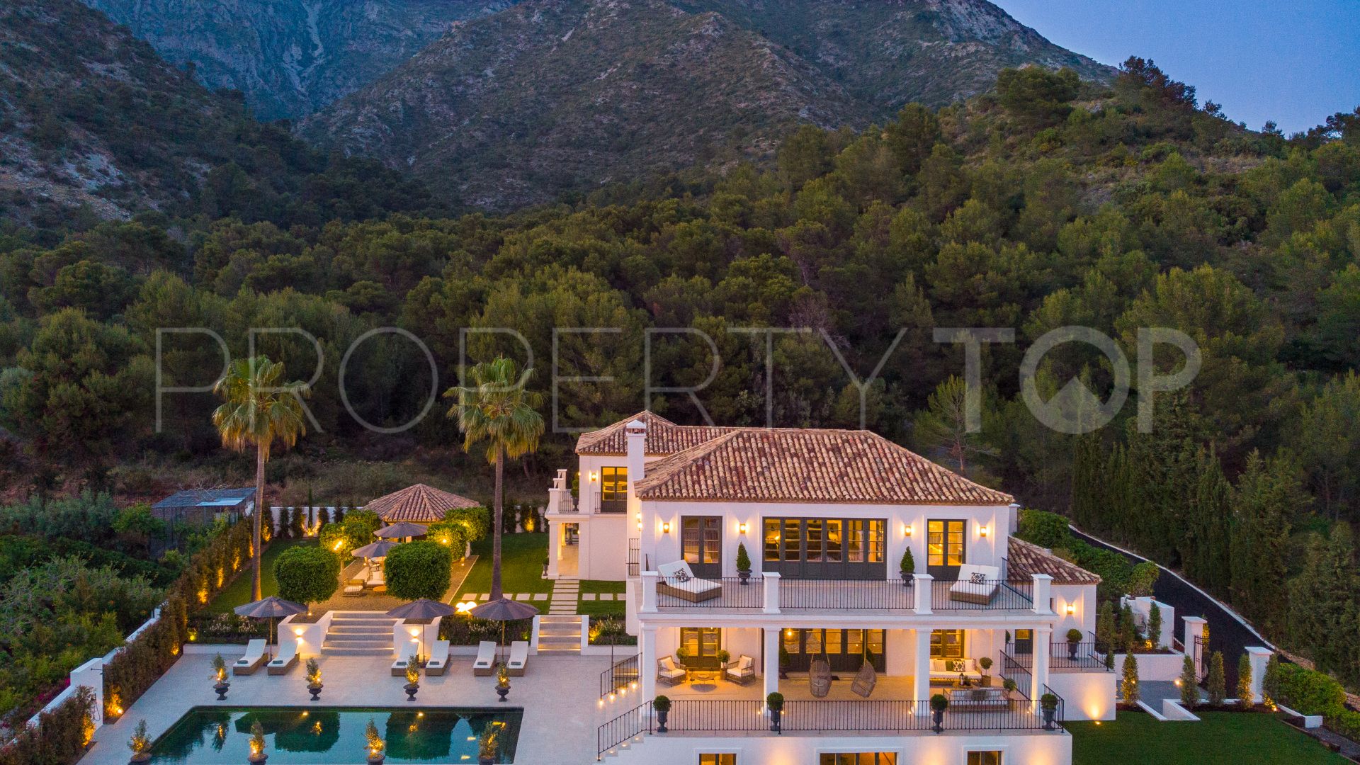 Sierra Blanca 6 bedrooms villa for sale