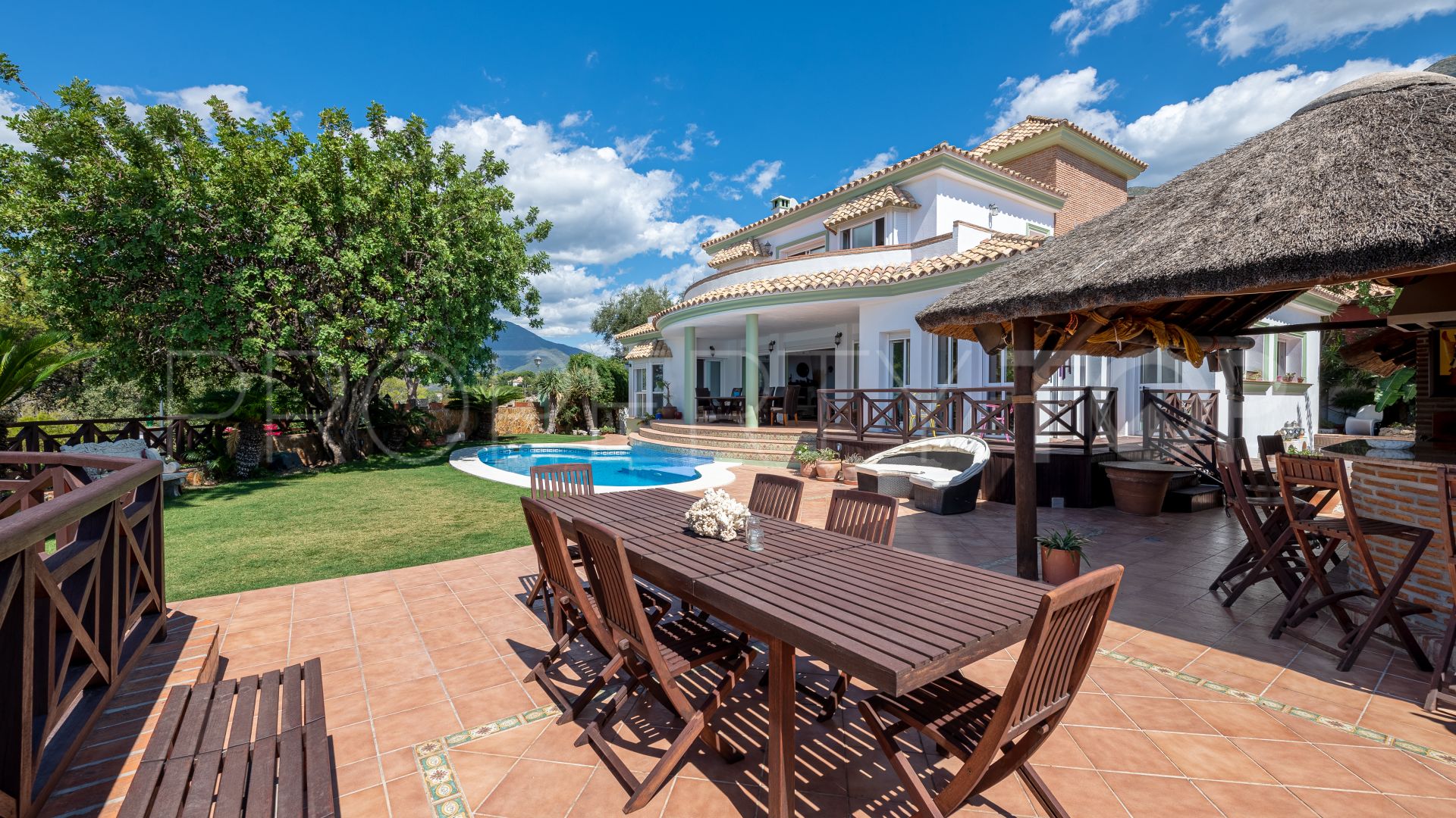 Villa in Carretera de Istan for sale