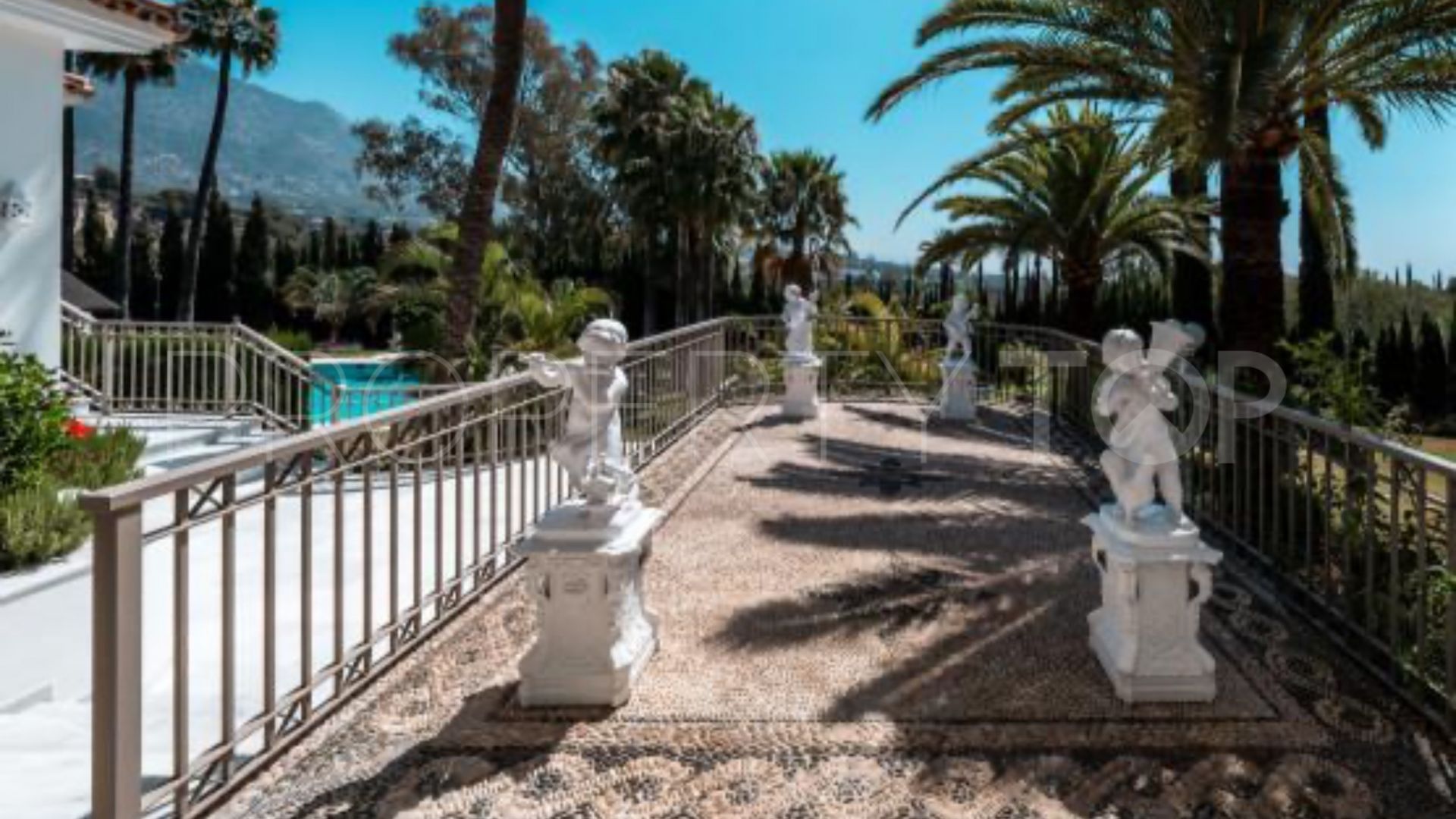 Villa en venta en Las Lomas del Marbella Club de 7 dormitorios