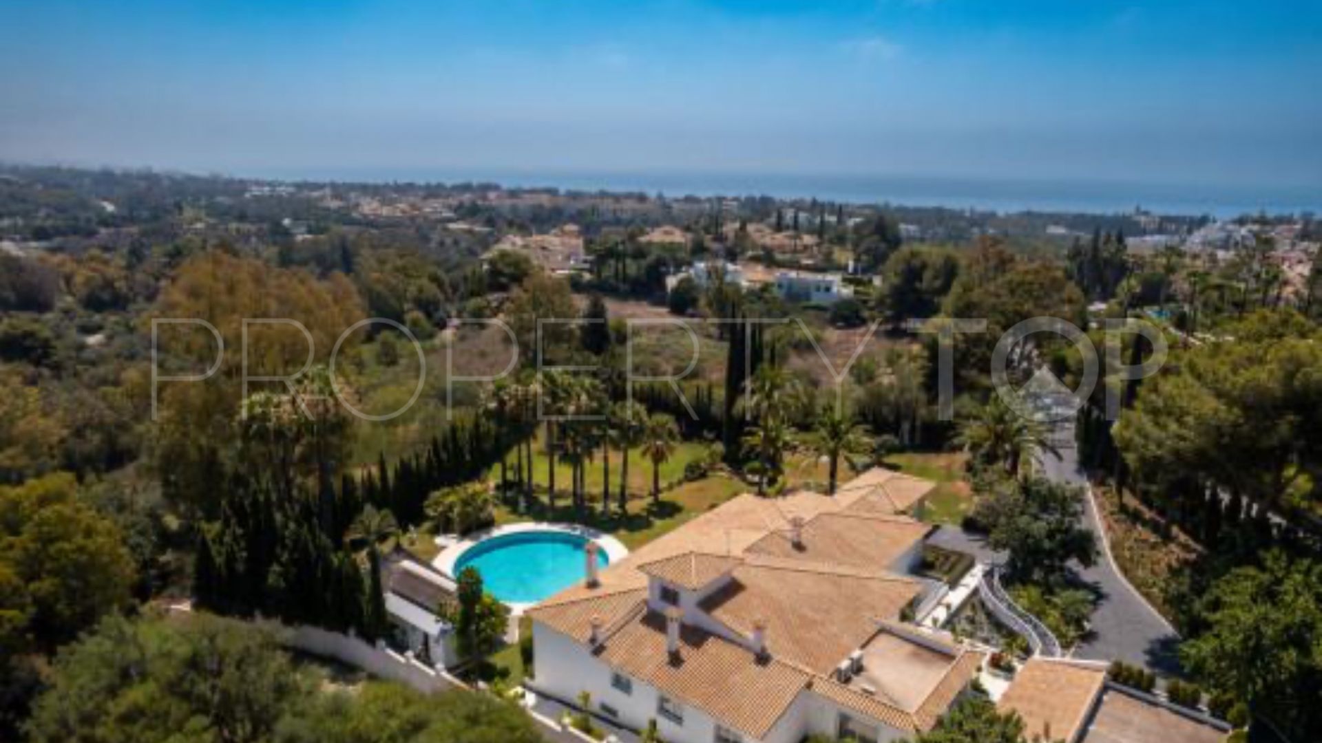 Villa en venta en Las Lomas del Marbella Club de 7 dormitorios