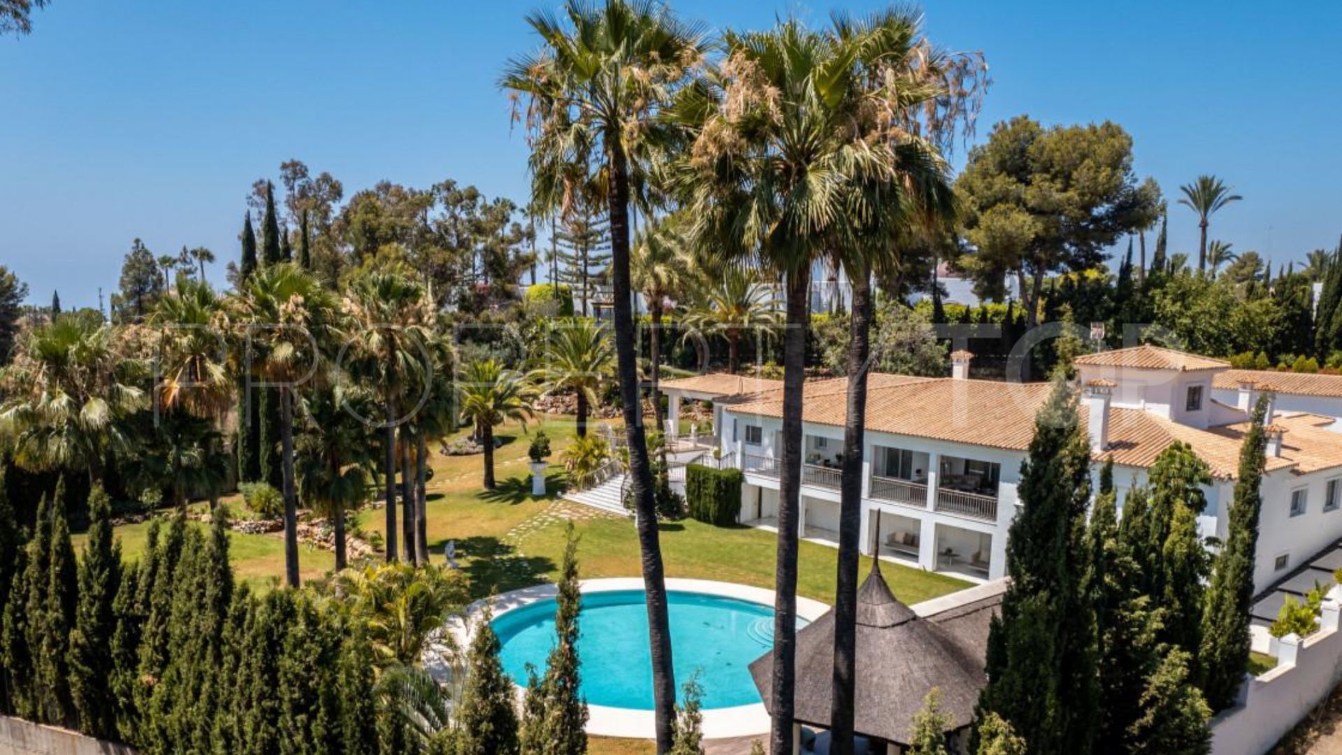 Villa en venta en Las Lomas del Marbella Club de 7 dormitorios