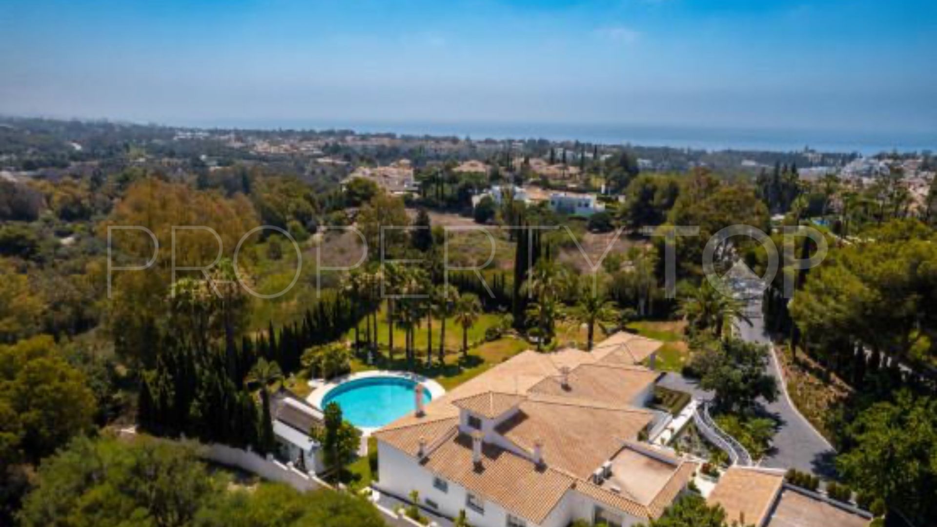 Villa en venta en Las Lomas del Marbella Club de 7 dormitorios