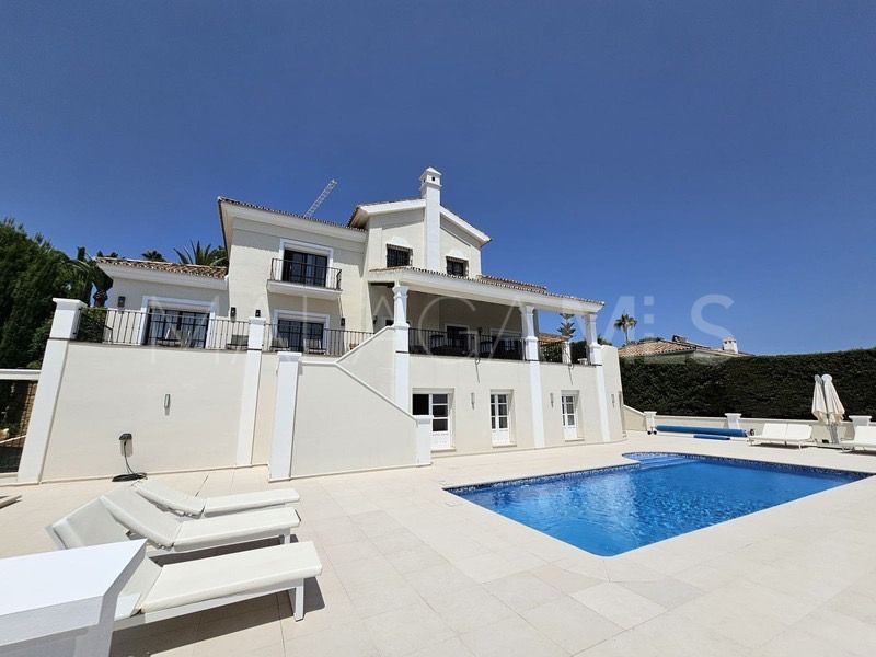 For sale El Paraiso 6 bedrooms villa