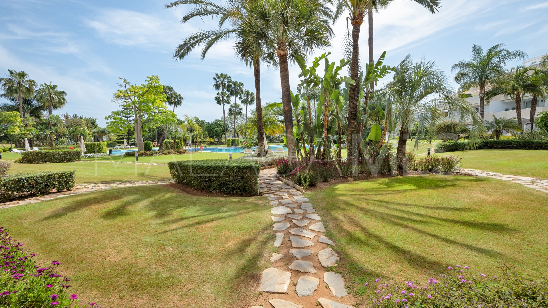 For sale apartment with 3 bedrooms in Las Brisas del Golf