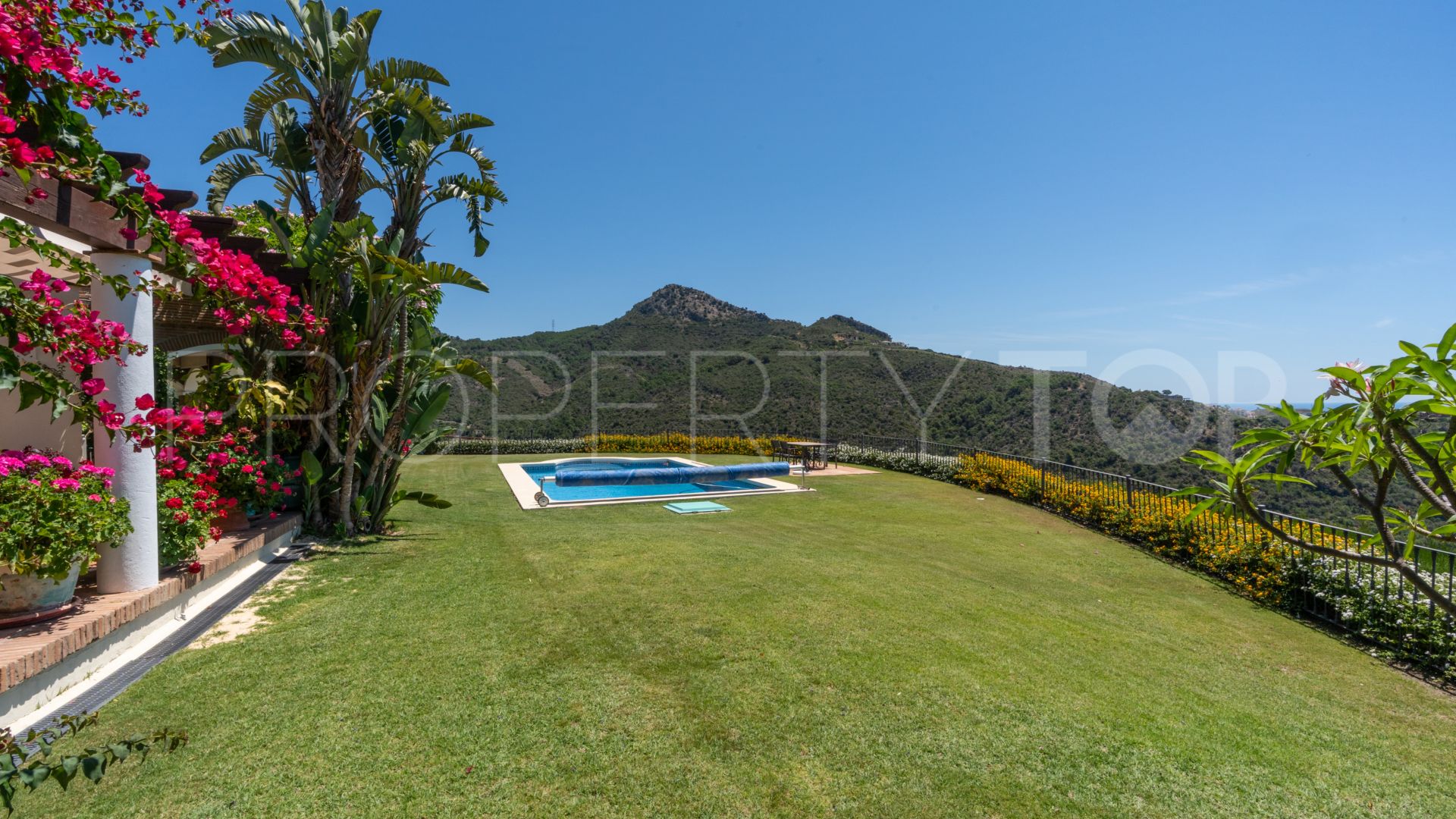 Monte Mayor, villa en venta