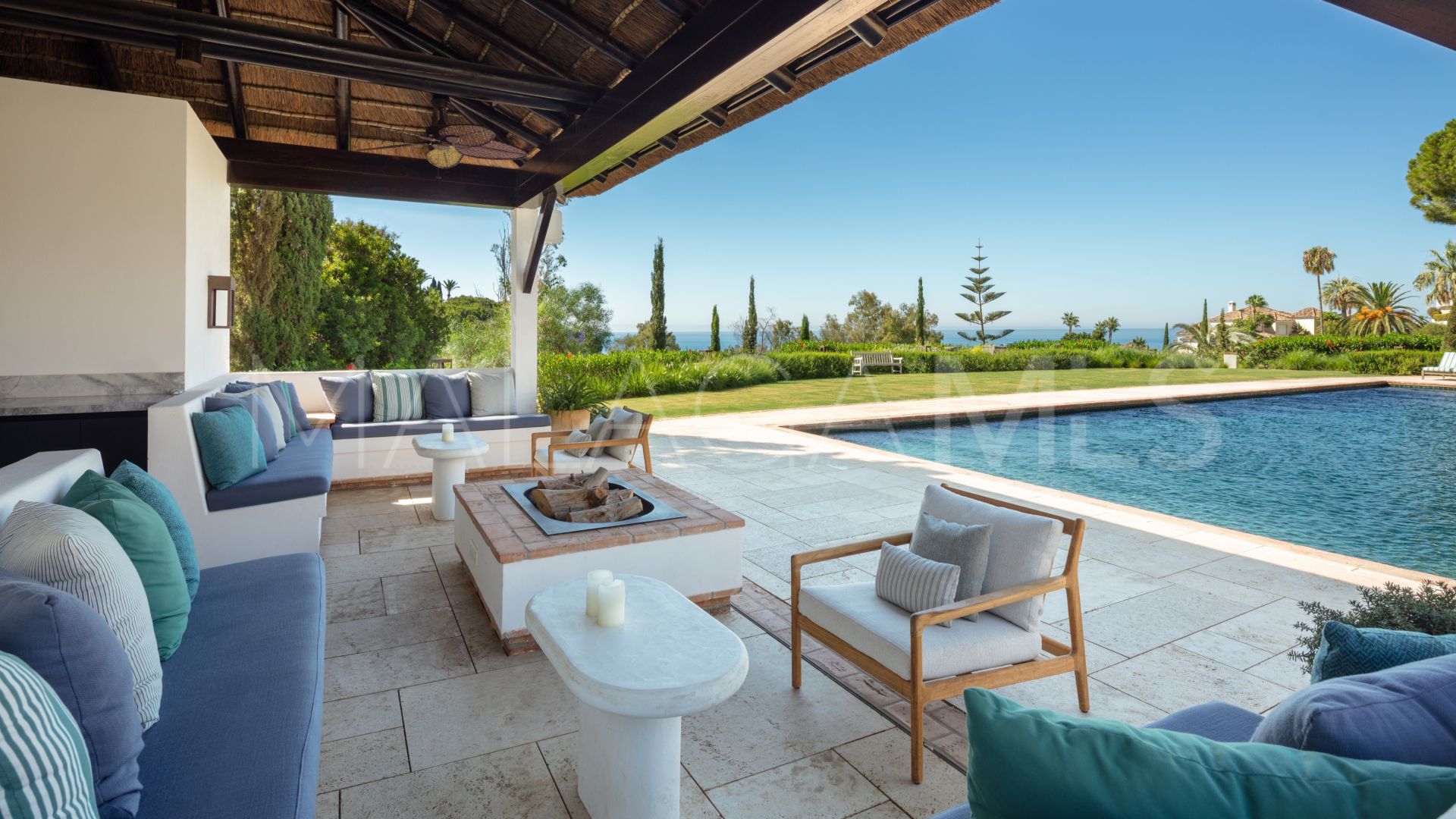 Villa for sale in Las Lomas del Marbella Club