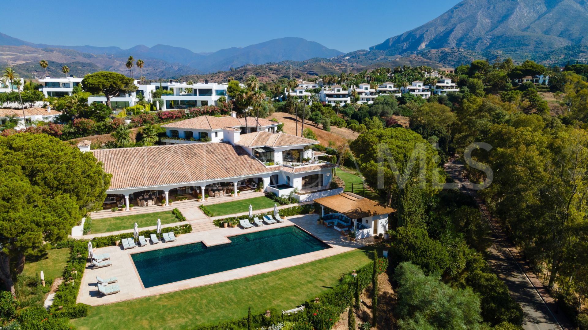 Las Lomas del Marbella Club villa for sale