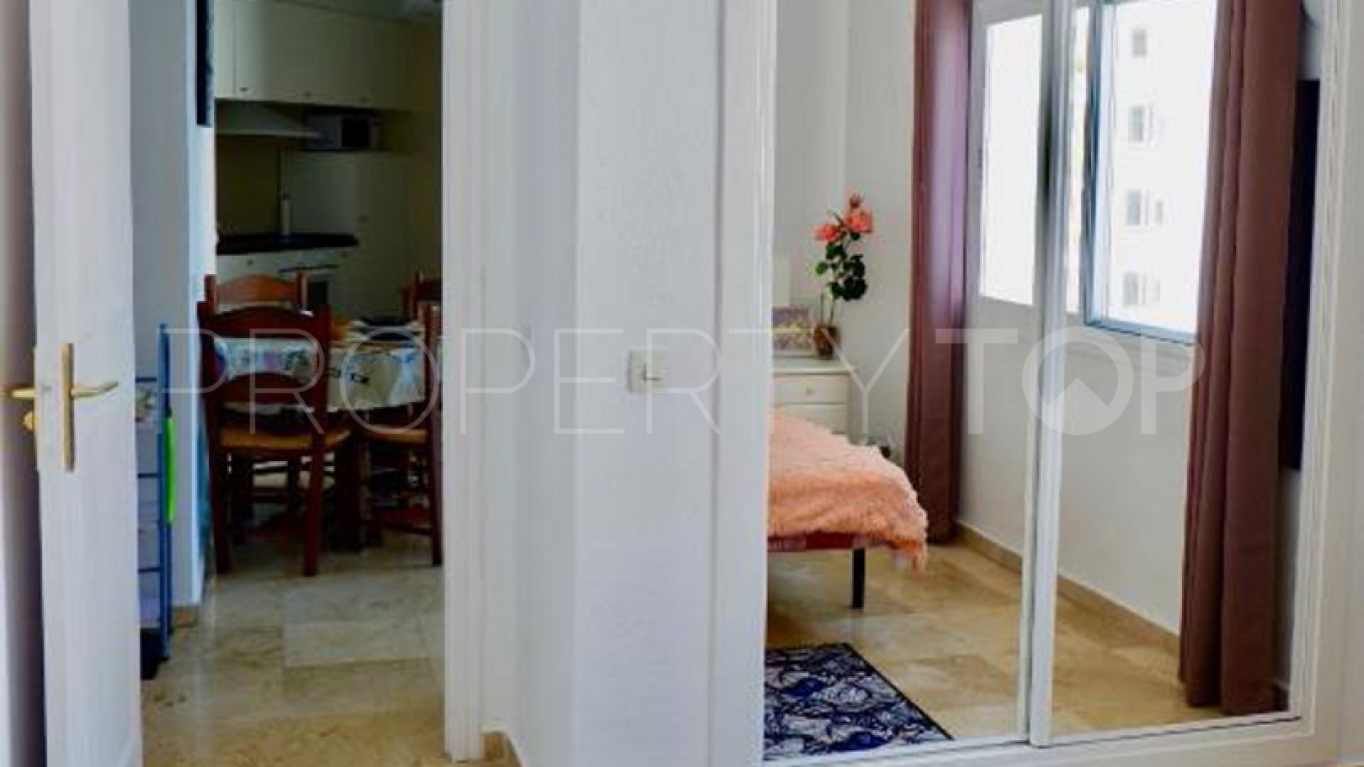 For sale apartment with 1 bedroom in Marbella Centro