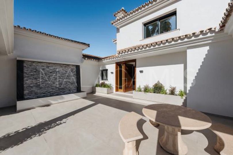 Villa for sale in Los Naranjos Golf