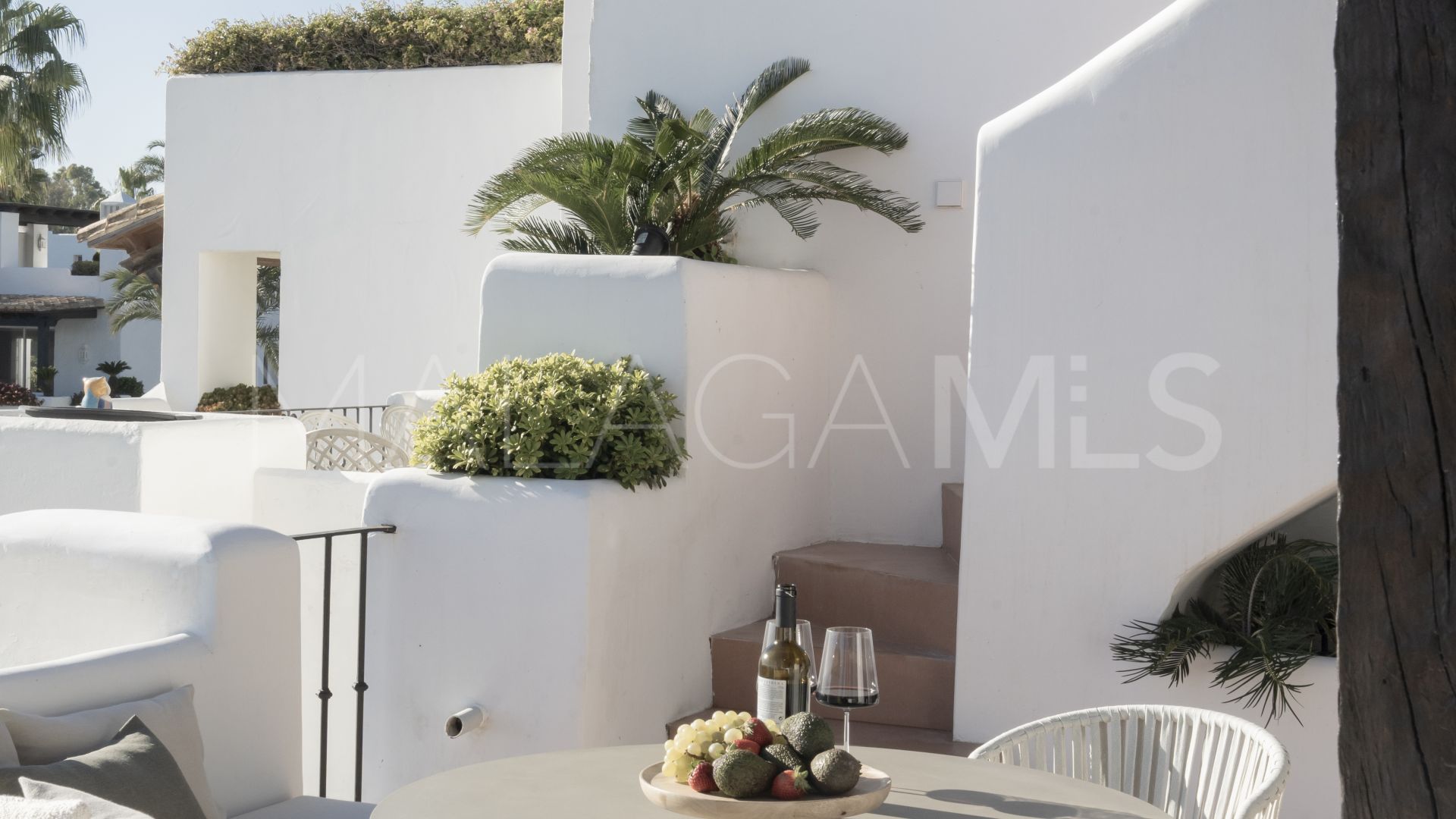 Appartement terrasse for sale in Alcazaba Beach