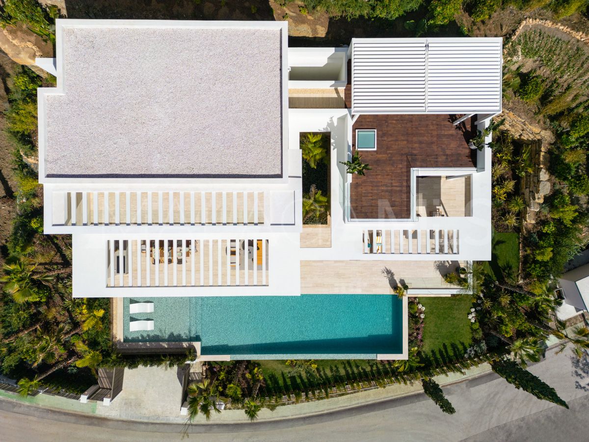 Benahavis villa for sale