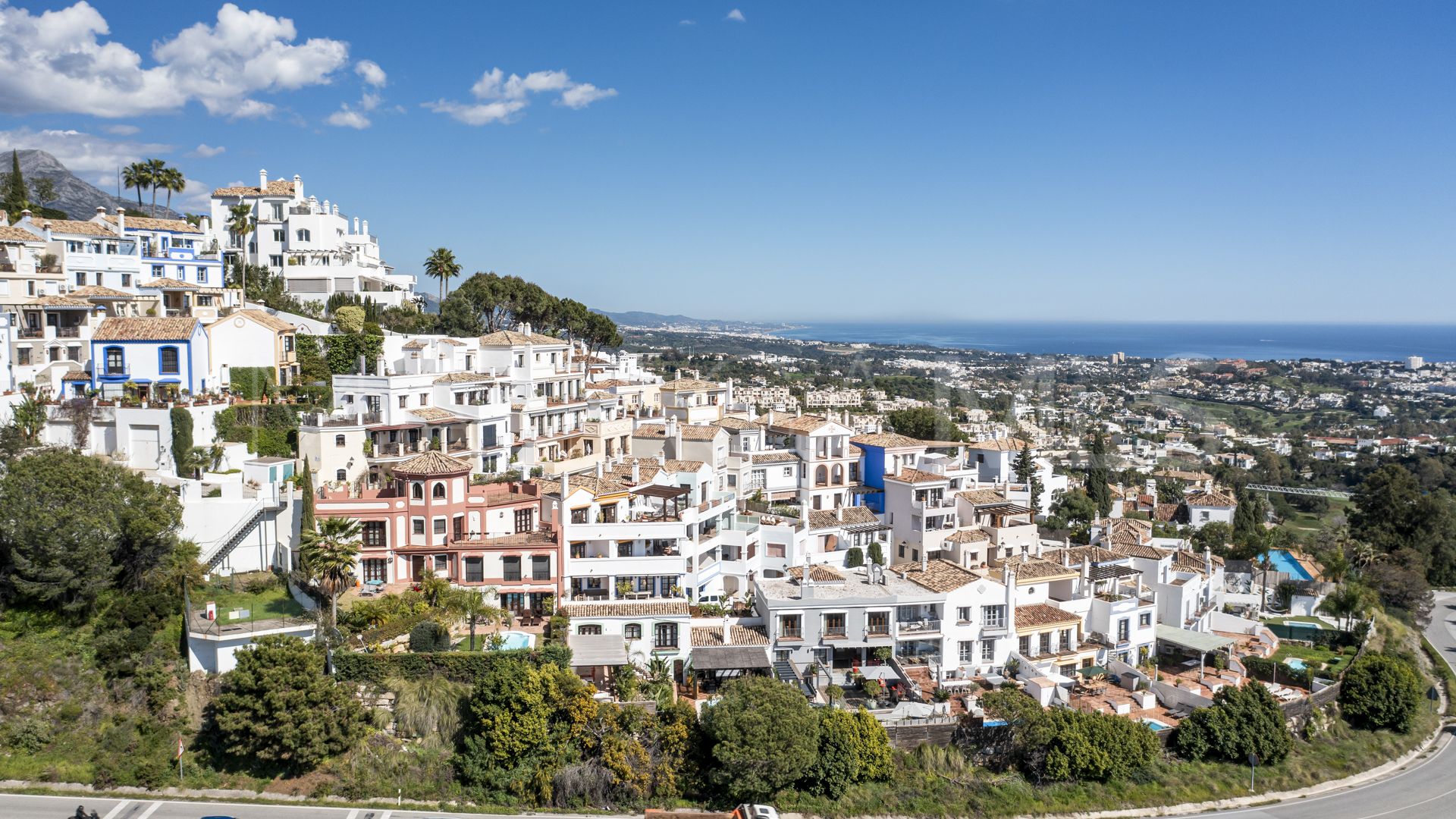 Maison de ville for sale in Benahavis