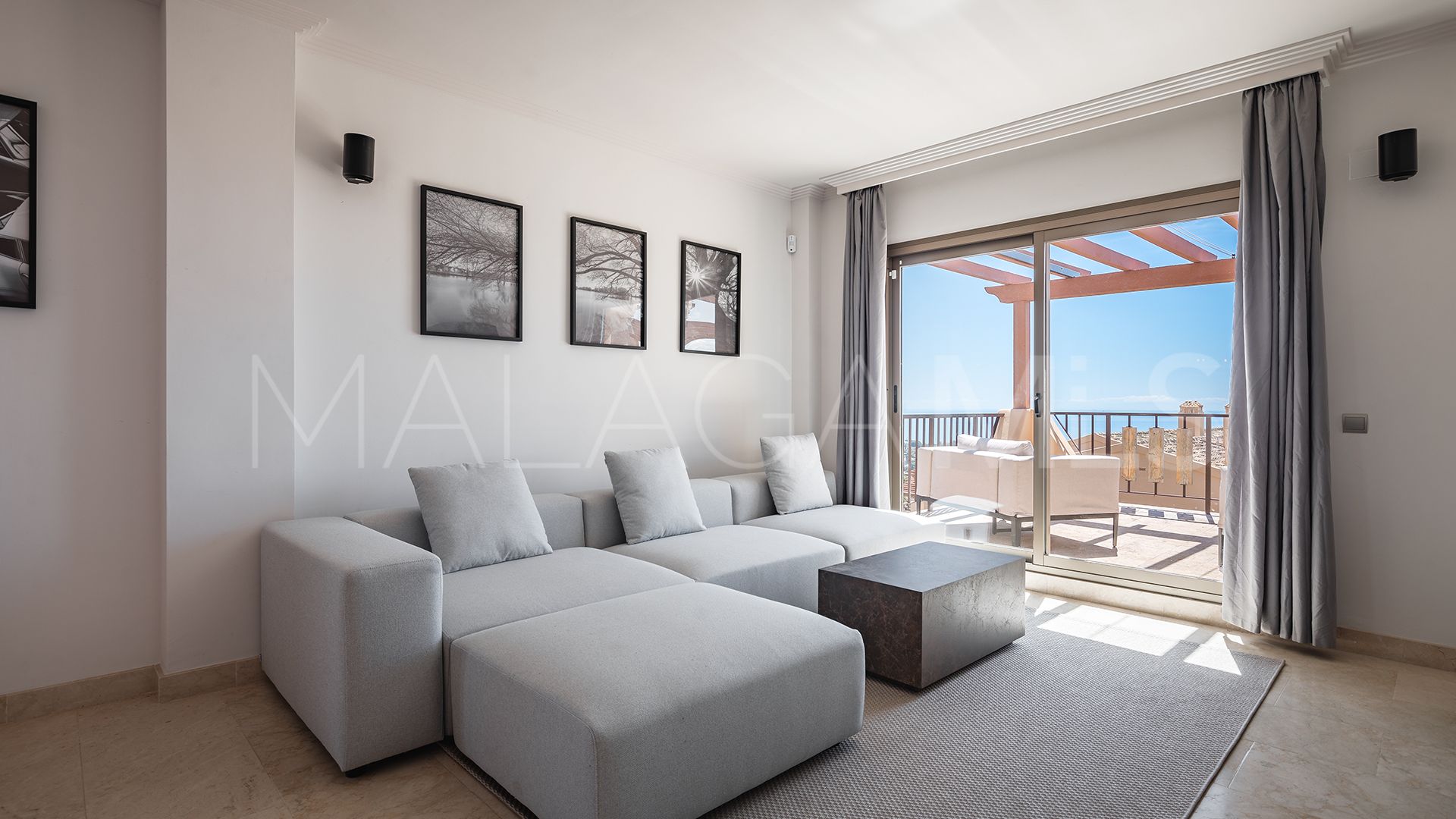 Penthaus for sale in Benahavis