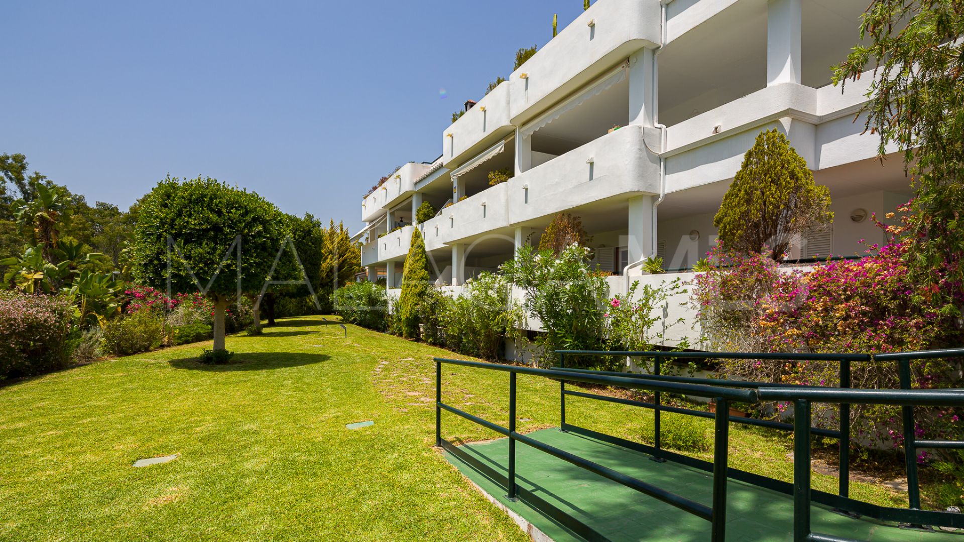 Ground floor apartment for sale in Balcones de Puente Romano