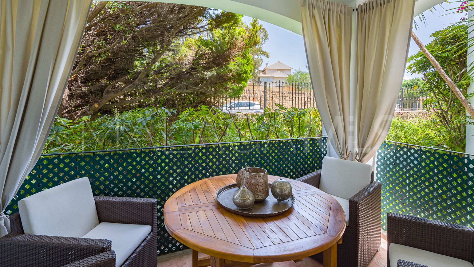 Ground floor apartment for sale in Balcones de Puente Romano