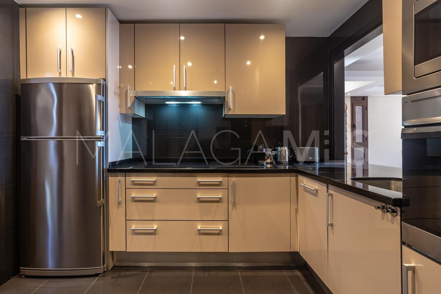 For sale duplex penthouse in Estepona with 2 bedrooms