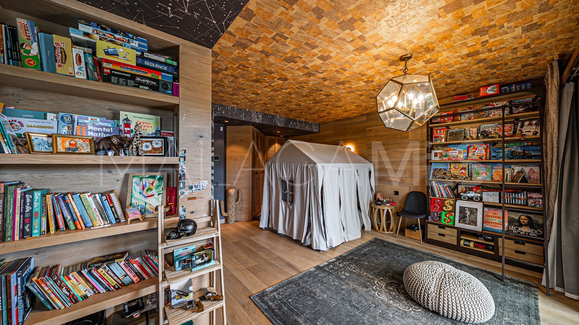 Villa for sale in San Pedro de Alcantara