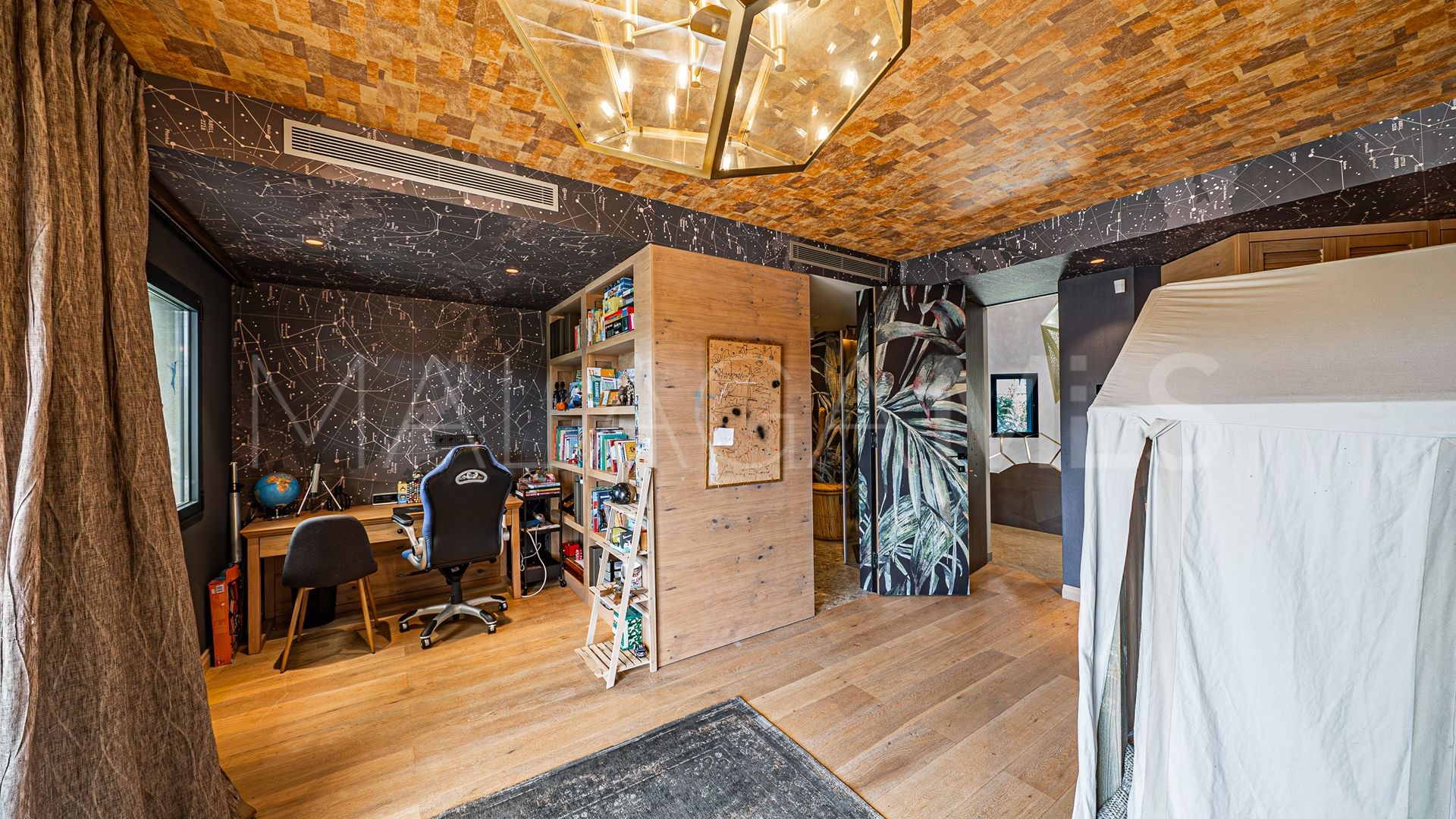 Villa for sale in San Pedro de Alcantara