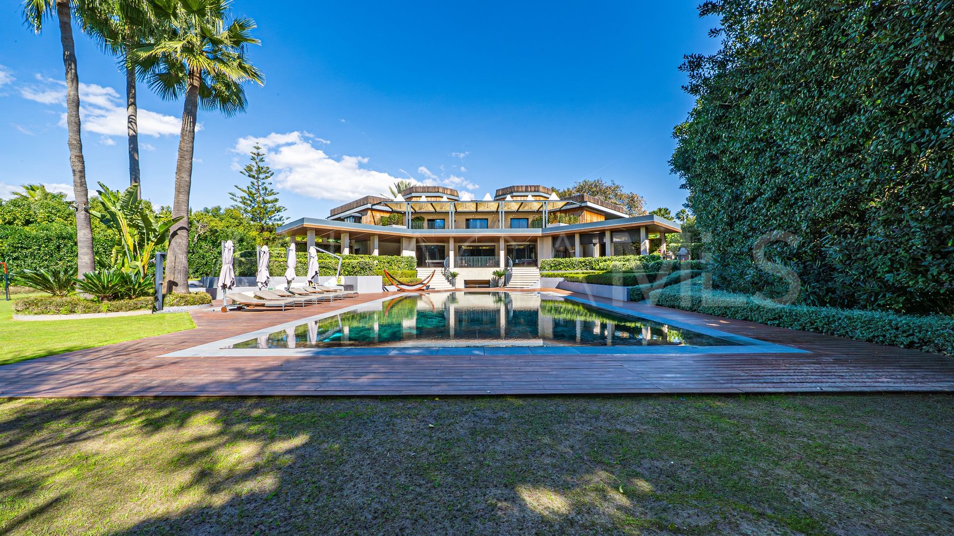 Villa for sale in San Pedro de Alcantara