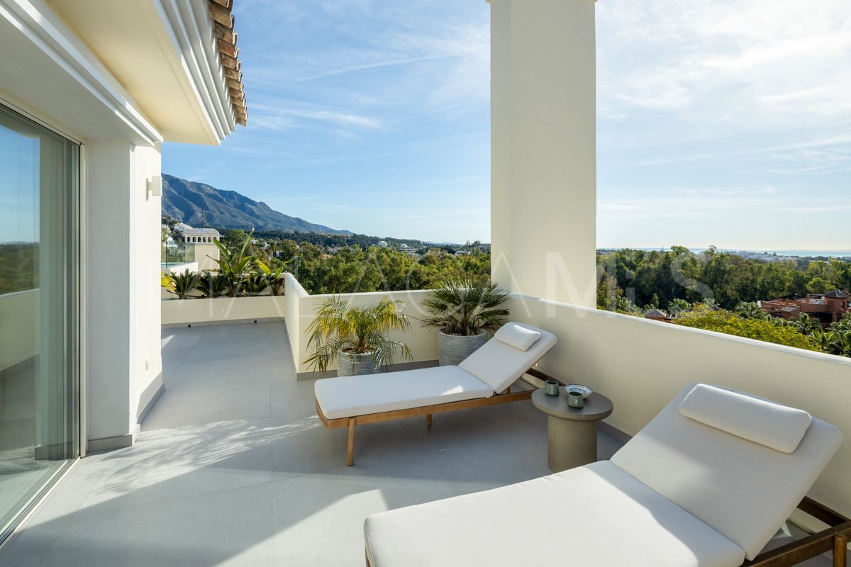 Duplex penthouse for sale in Les Belvederes