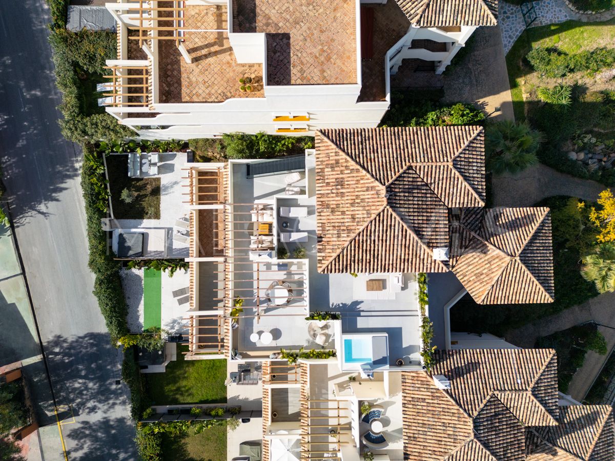 Duplex penthouse for sale in Les Belvederes