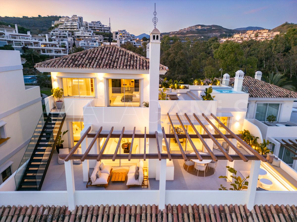 Duplex penthouse for sale in Les Belvederes