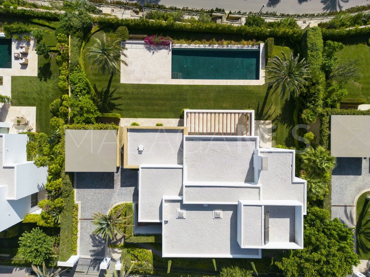 Villa for sale in Finca Cortesin de 5 bedrooms