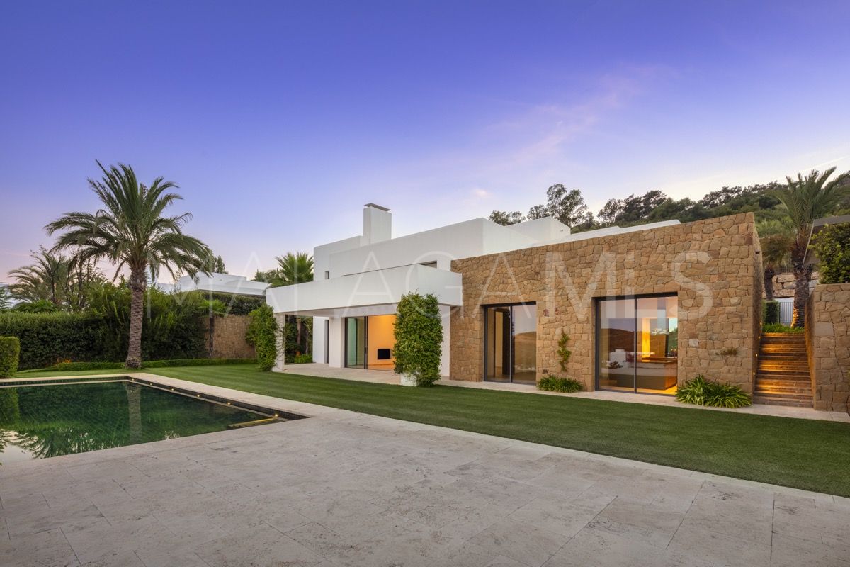 Villa for sale in Finca Cortesin de 5 bedrooms