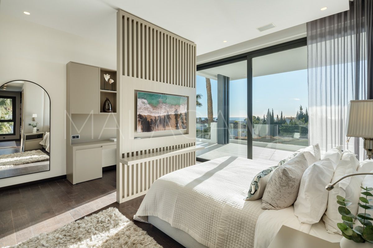 Villa for sale in Altos de Puente Romano