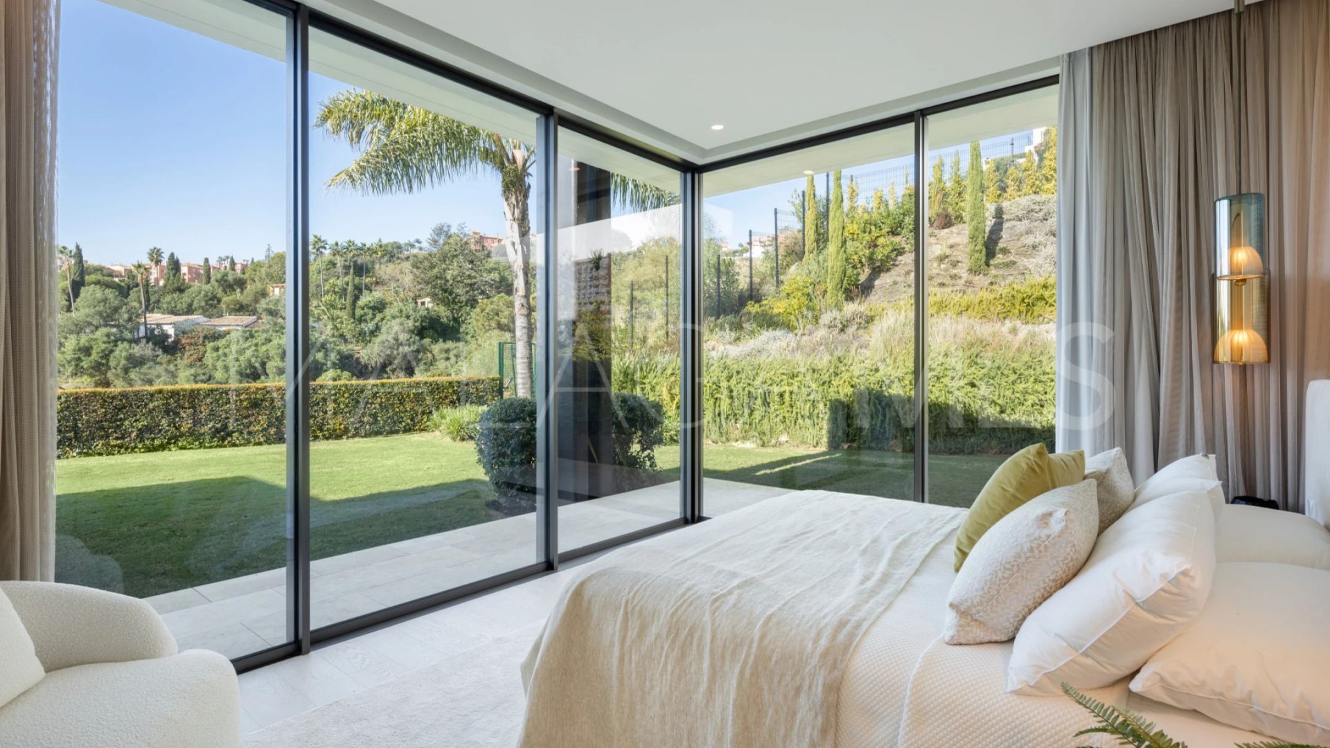 Villa for sale in El Herrojo