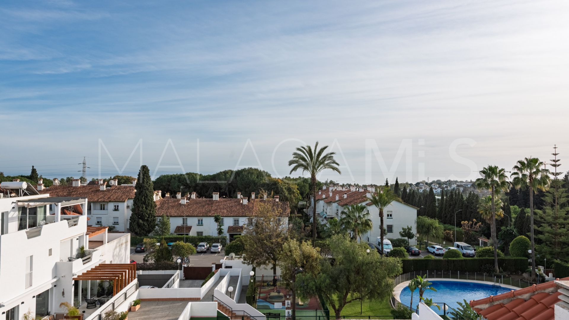 Radhus for sale in Marbella Golden Mile