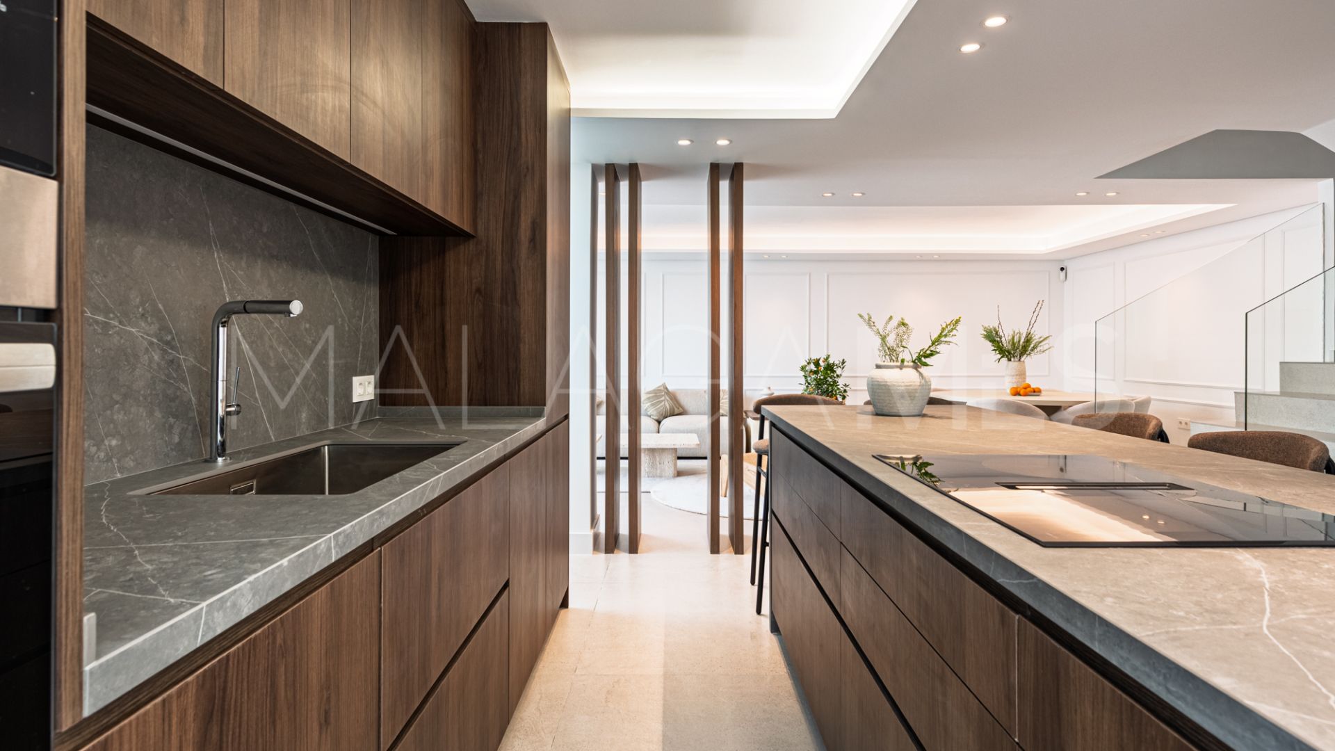 Radhus for sale in Marbella Golden Mile