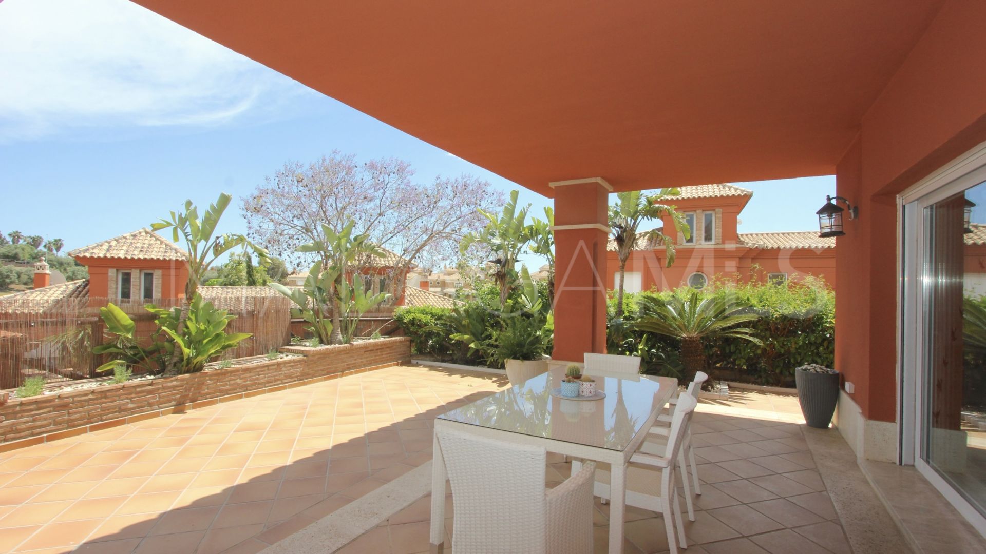 Se vende villa pareada de 6 bedrooms in Santa Clara