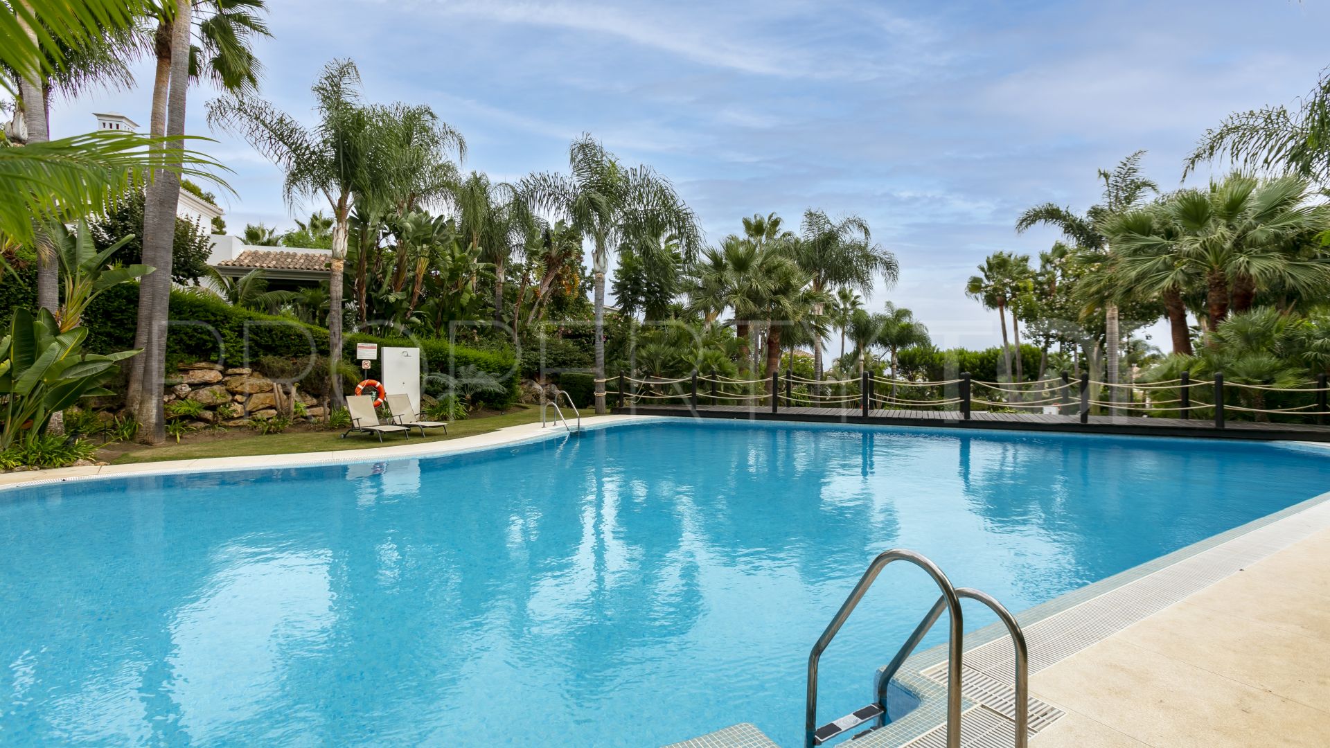 Comprar villa en Marbella Golden Mile