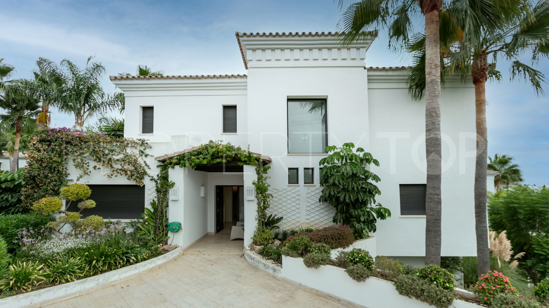 Comprar villa en Marbella Golden Mile