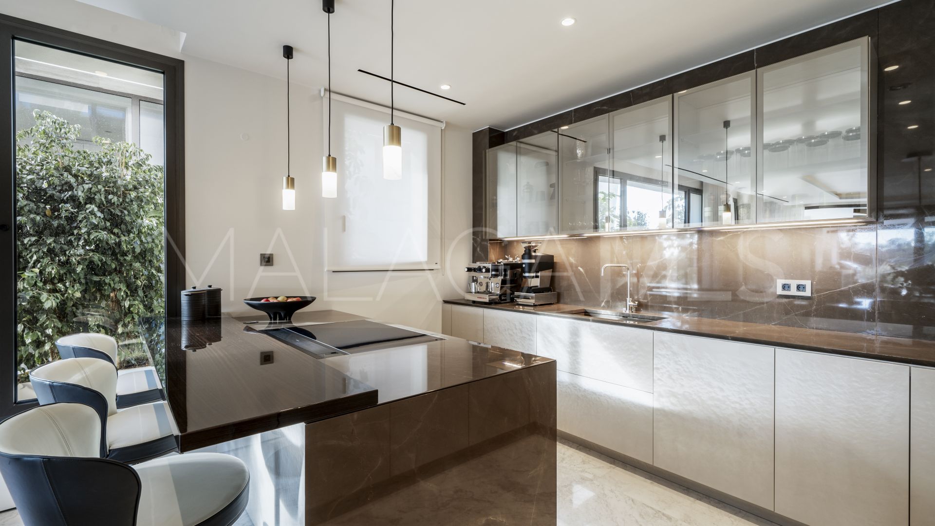 Erdgeschosswohnung for sale in Marbella Goldene Meile