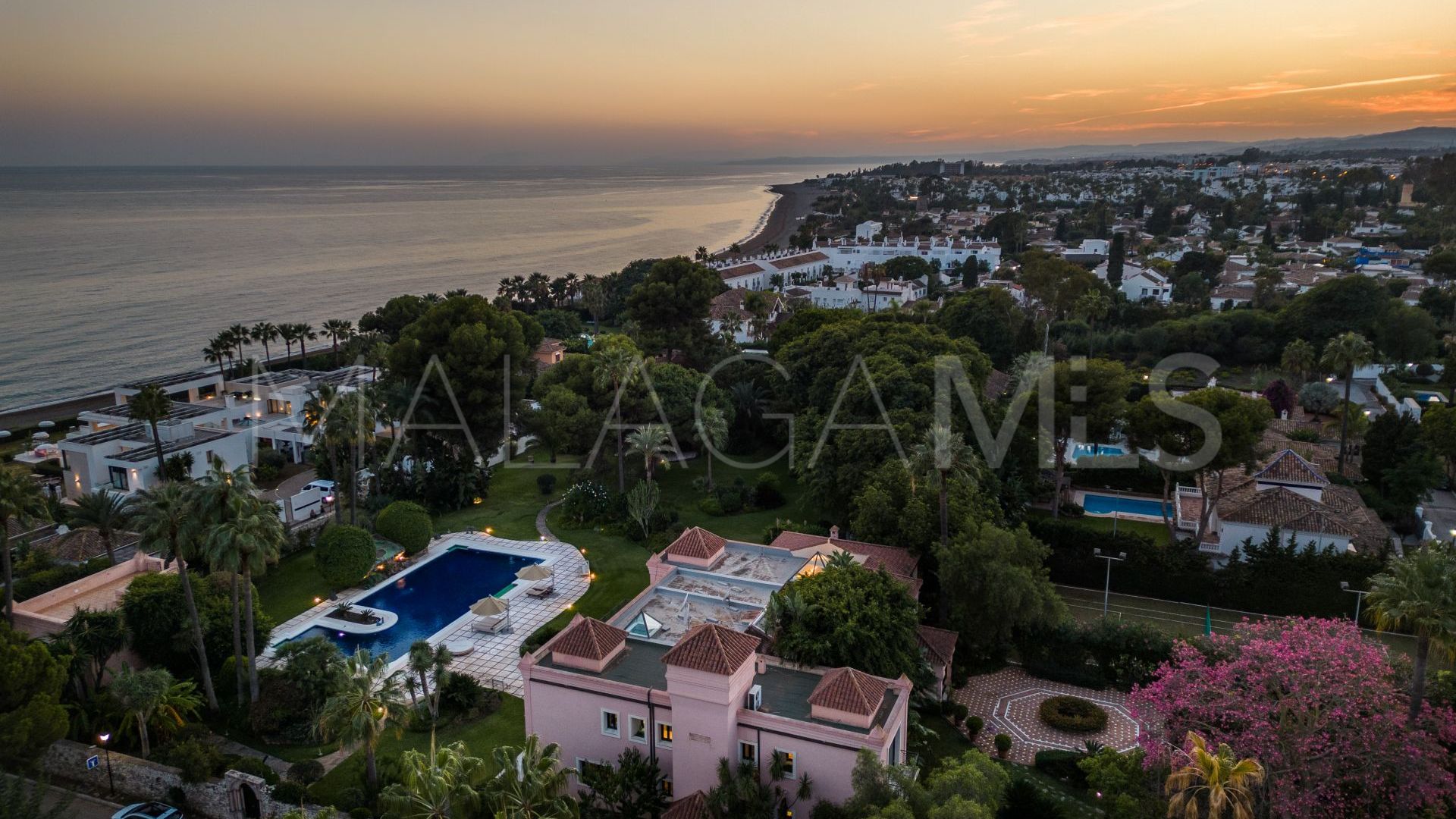 Villa for sale in Paraiso Barronal