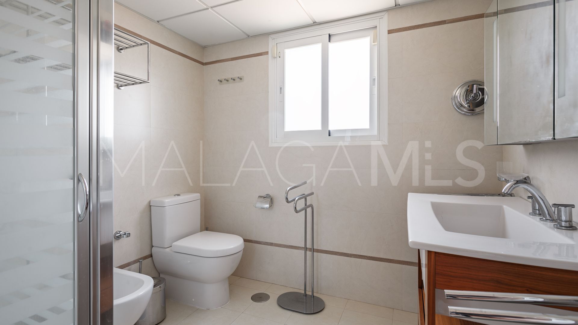 Estepona East villa for sale