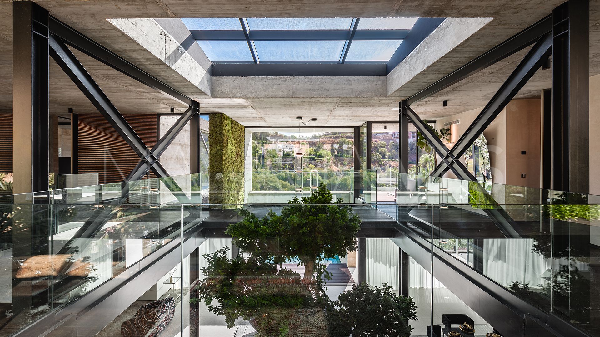 Villa for sale in Marbella City