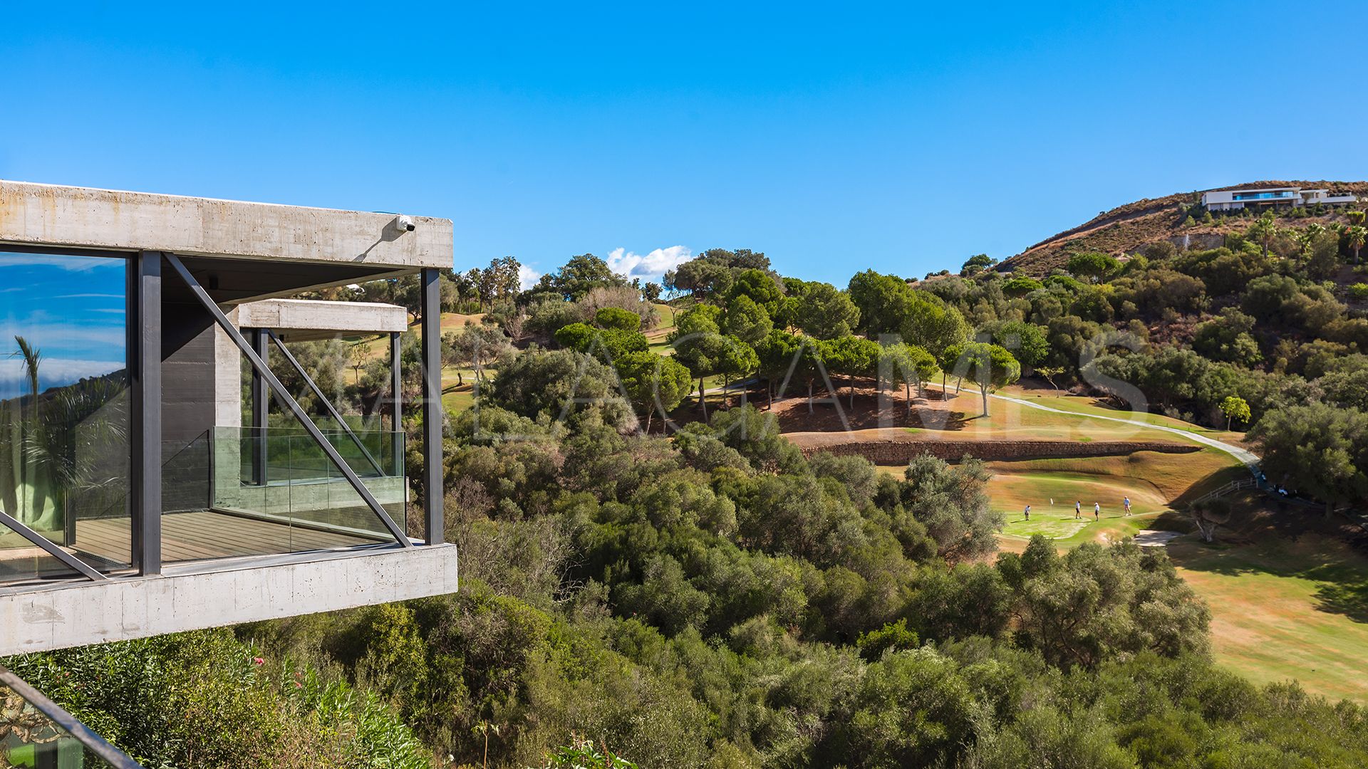 Villa for sale in Marbella City