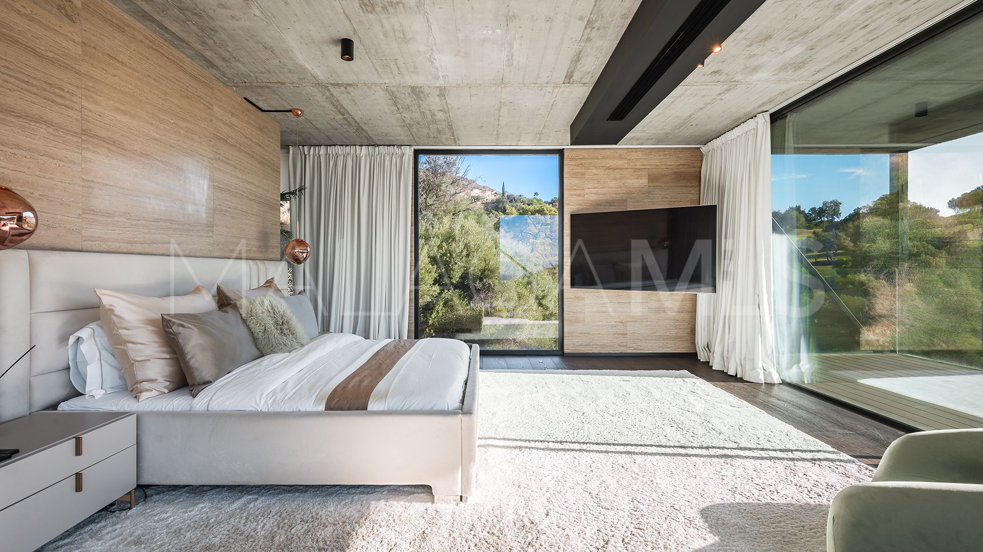 Villa for sale in Marbella City