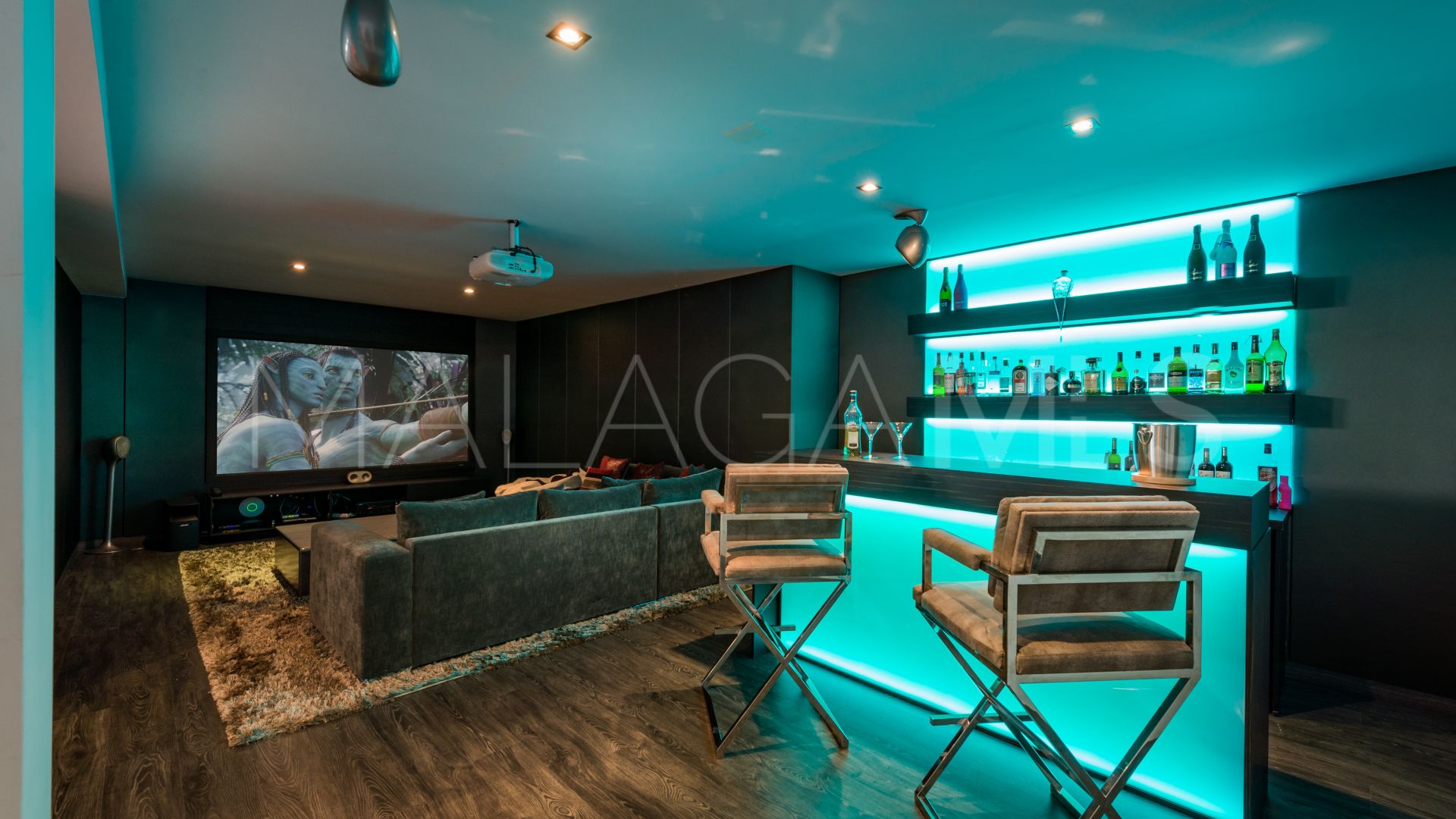 Villa for sale in Altos de Puente Romano