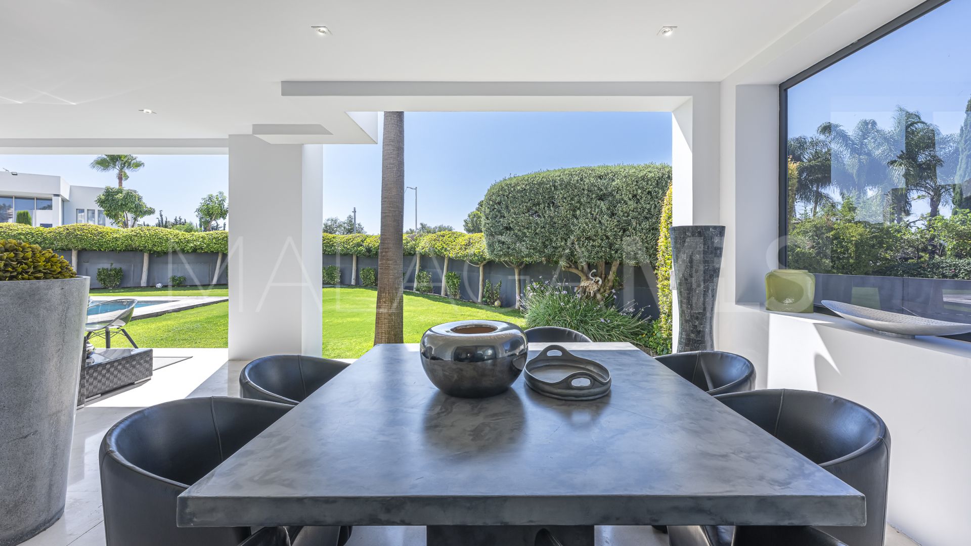 Villa for sale in Altos de Puente Romano