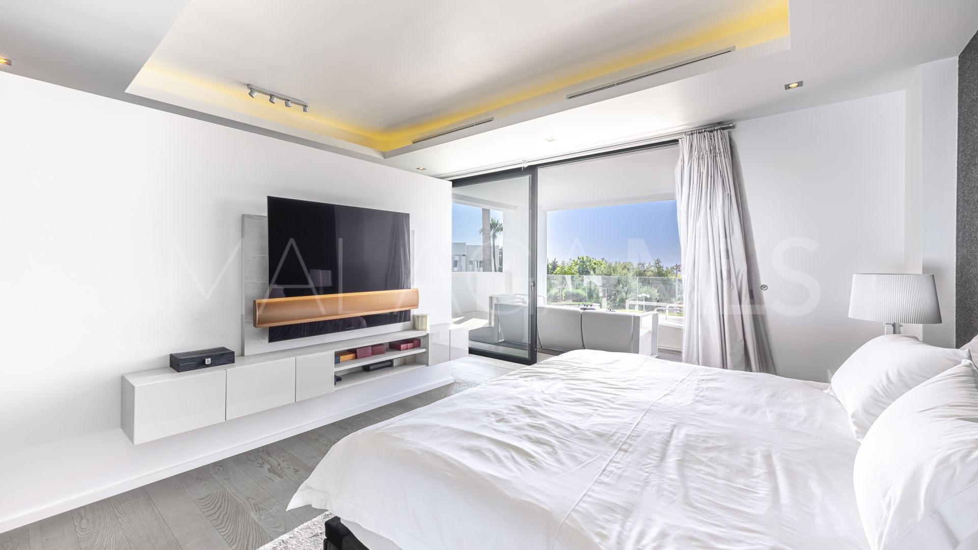 Villa for sale in Altos de Puente Romano