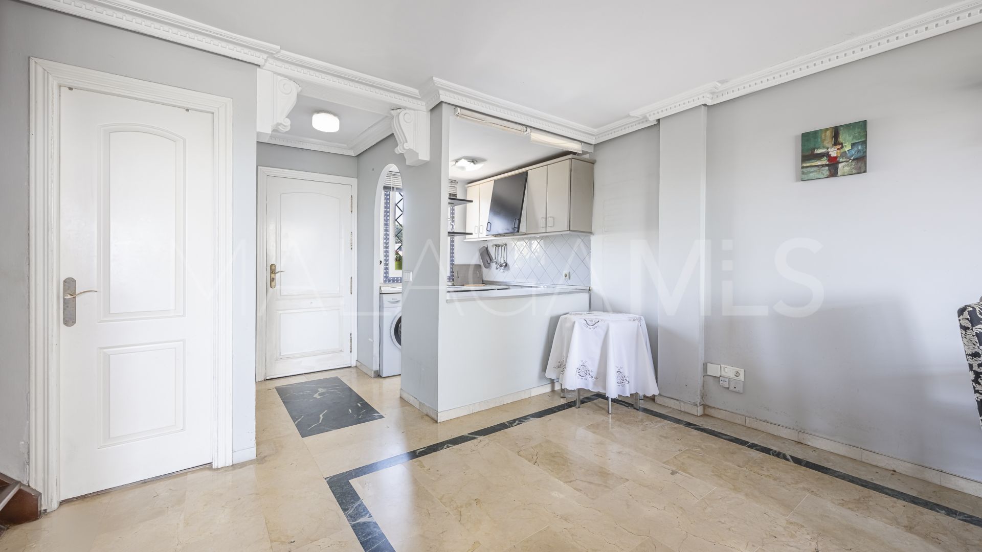 Marbella Este, apartamento a la venta