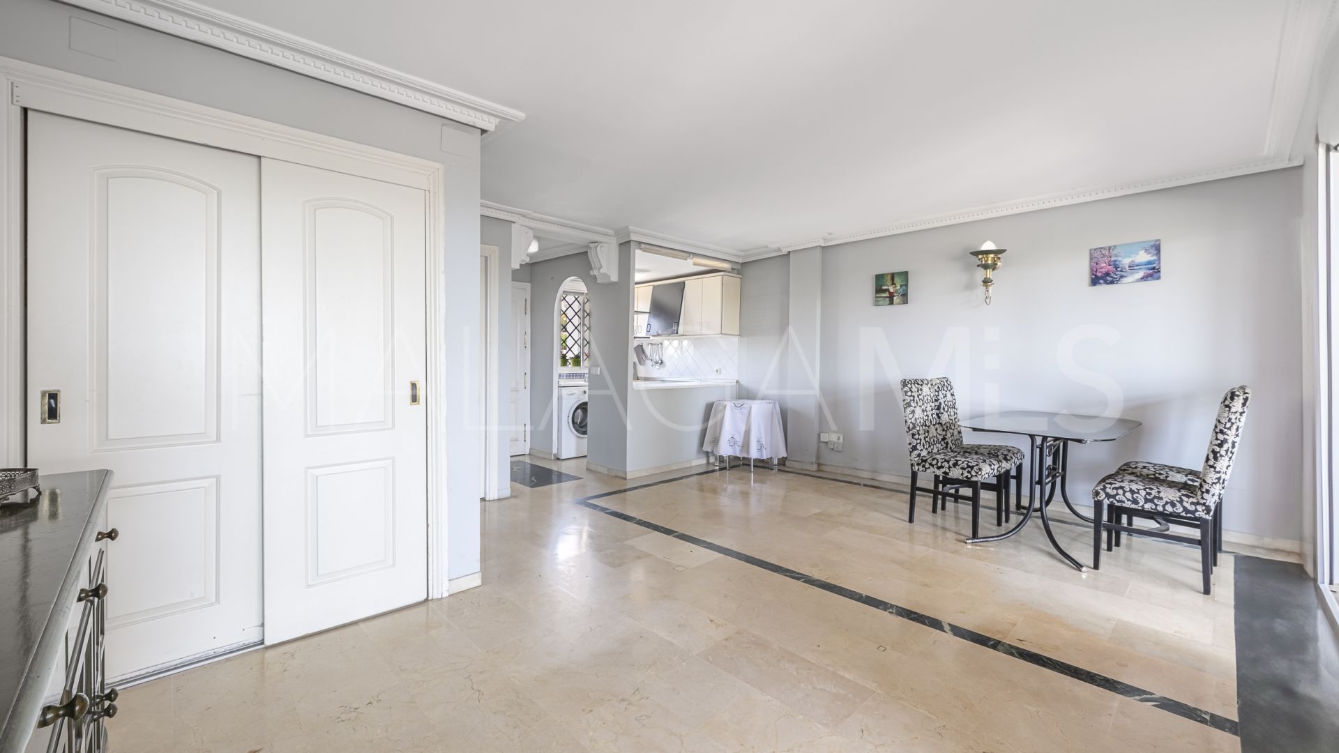 Marbella Este, apartamento a la venta