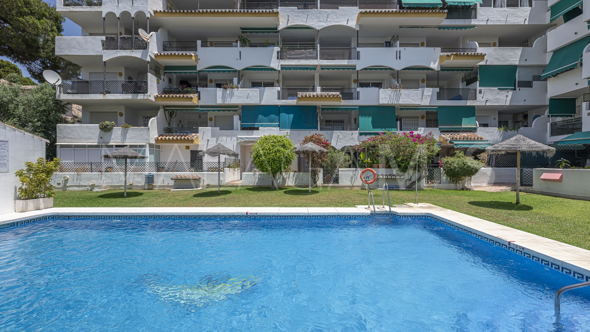 Marbella Este, apartamento a la venta