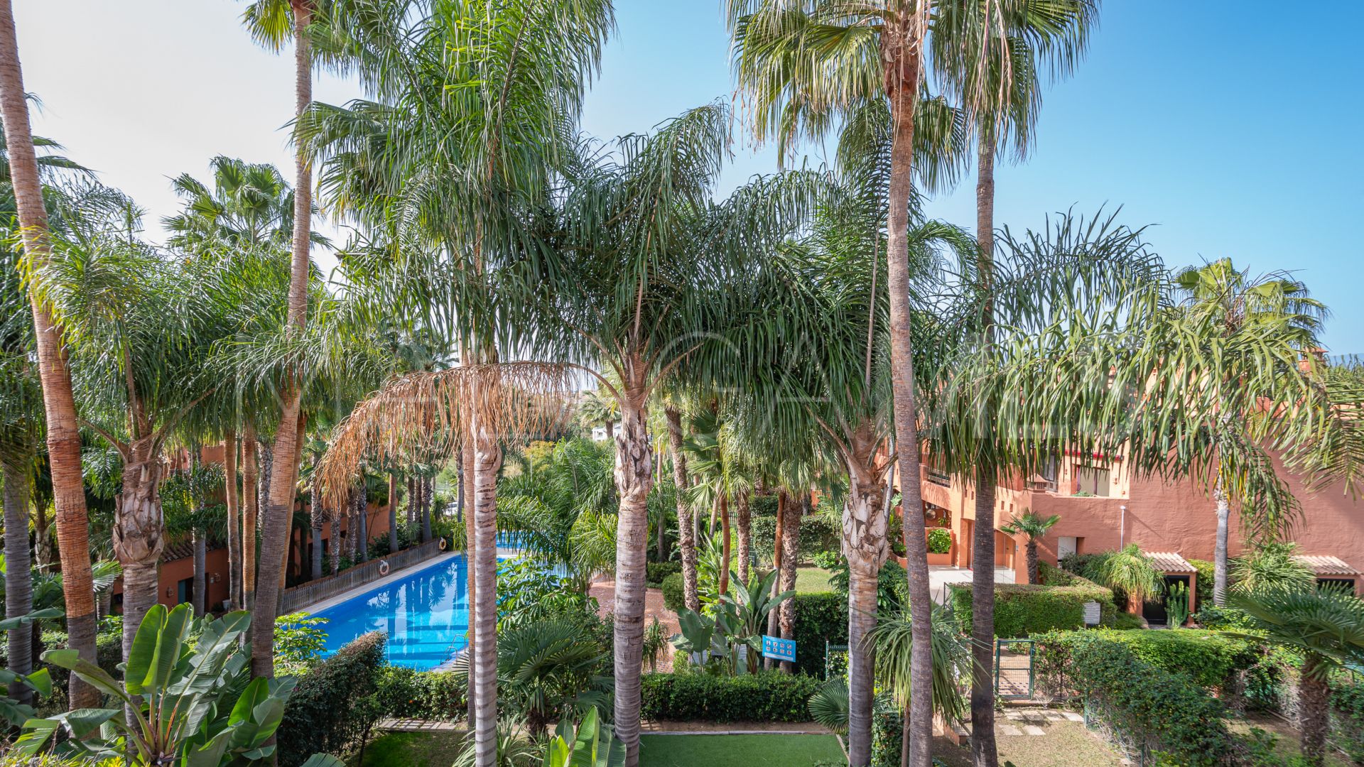 Radhus for sale in Monte Marbella Club