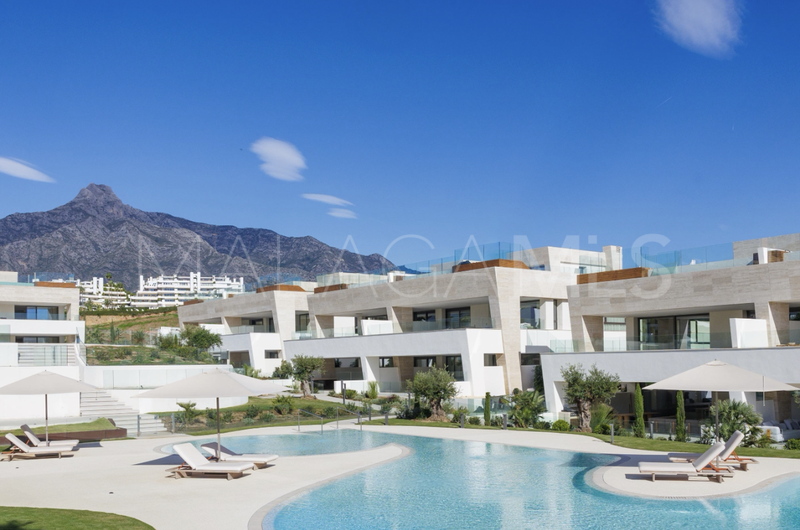 Ático a la venta in Marbella Golden Mile with 3 bedrooms