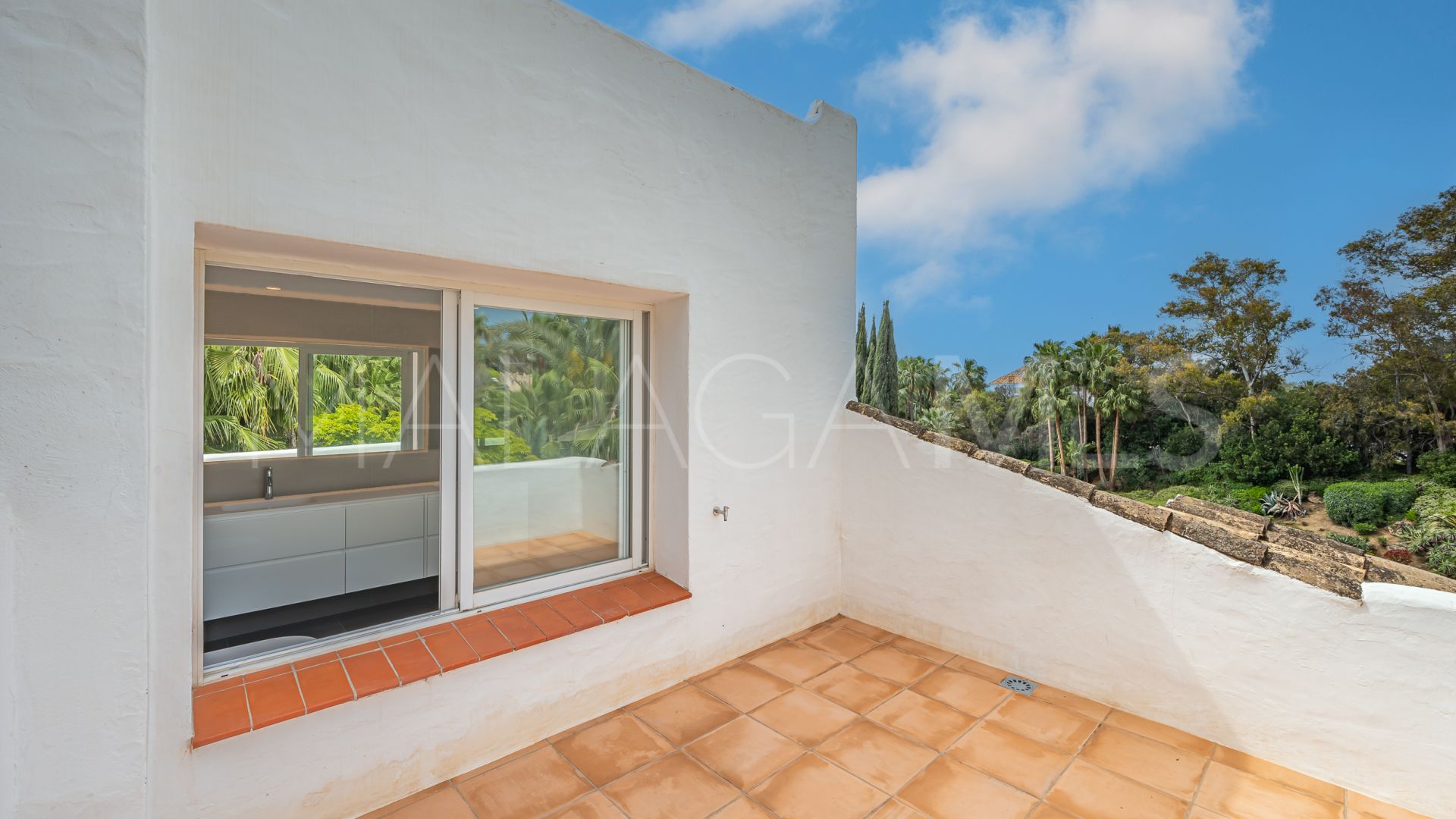 For sale Puente Romano duplex penthouse